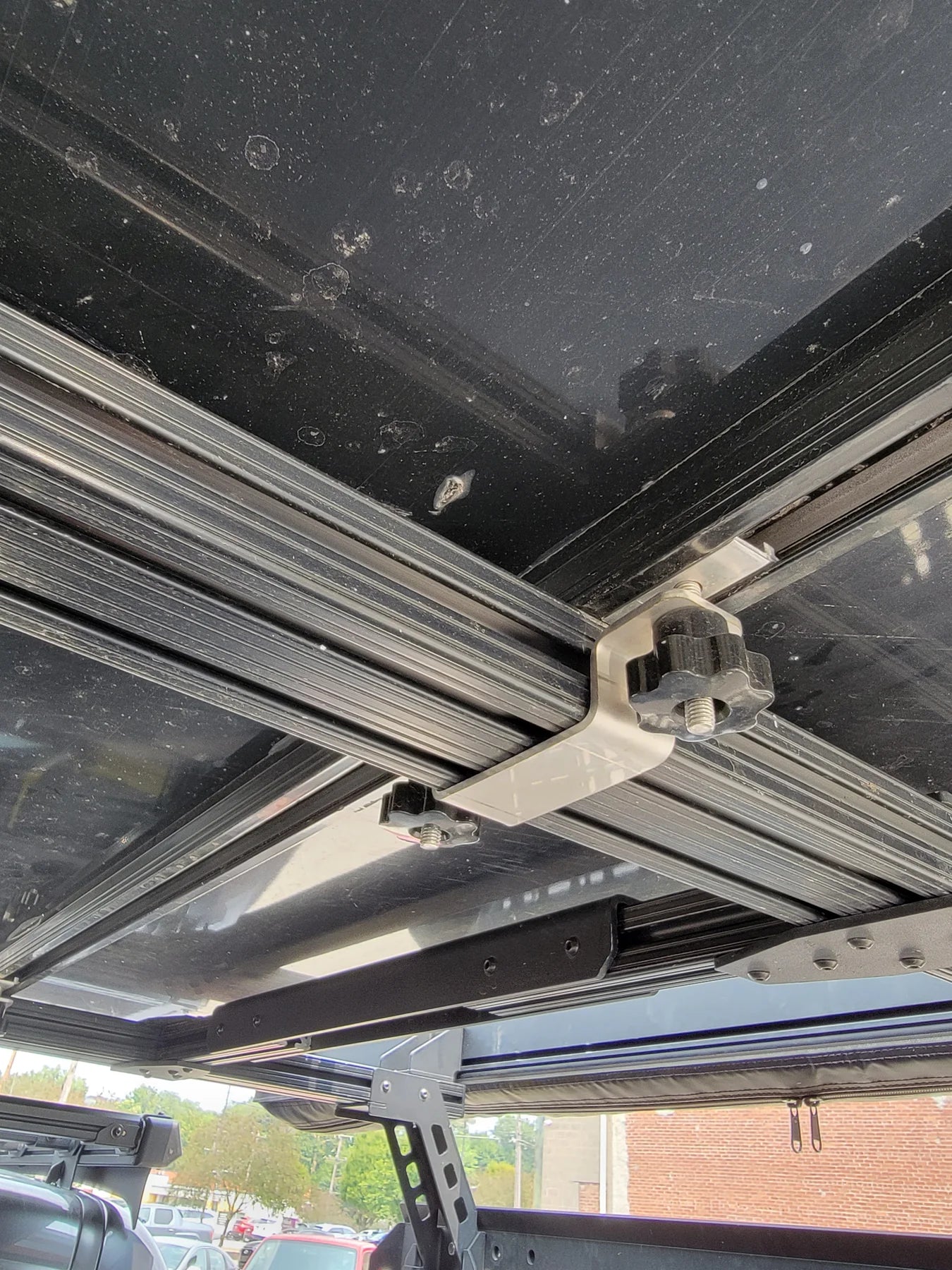 Tent Mounting Bracket for Extruded Aluminum Racks