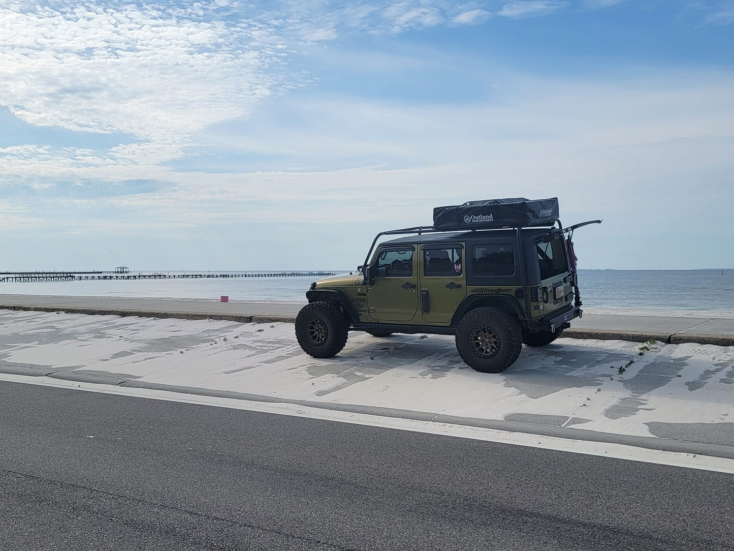 Yonder Rooftop Tent - Full